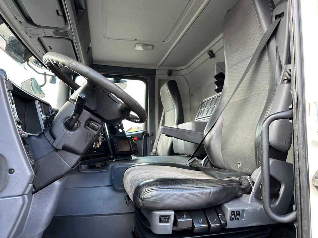 Scania P320 6x2*4 JOAB Anaconda MD 22,1 m3 / Müllwagen Scania P320 6x2*4 JOAB Anaconda MD 22,1 m3 / Müllwagen - Vuilniswagen: afbeelding 5 Scania P320 6x2*4 JOAB Anaconda MD 22,1 m3 / Müllwagen Scania P320 6x2*4 JOAB Anaconda MD 22,1 m3 / Müllwagen - Vuilniswagen: afbeelding 5