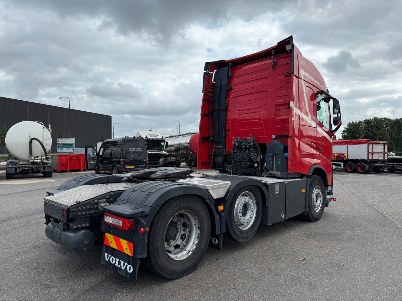 Volvo FH 460 6x2 Globetrotter Euro 6 - Trekker: afbeelding 3 Volvo FH 460 6x2 Globetrotter Euro 6 - Trekker: afbeelding 3
