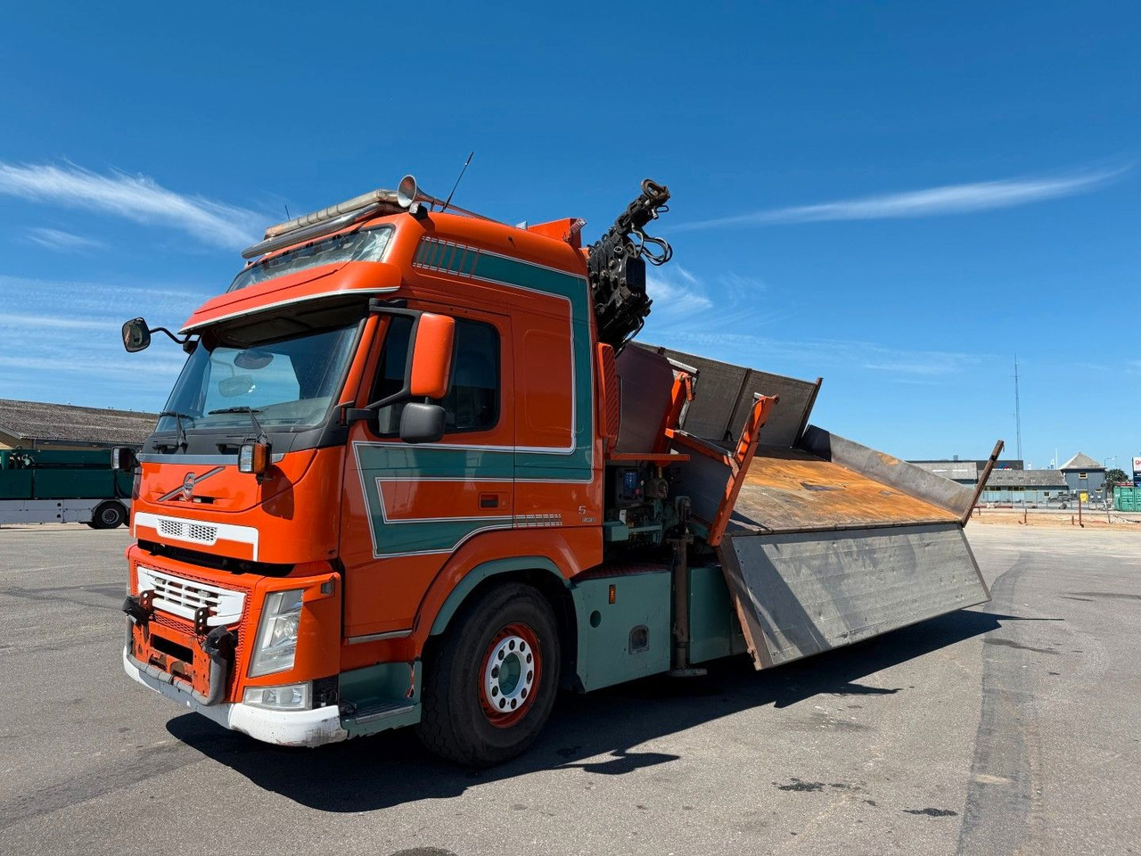 Volvo FM500 8x2*6 Crane HMF 2620 K5 Pendel Tipper - Kraanwagen: afbeelding 5 Volvo FM500 8x2*6 Crane HMF 2620 K5 Pendel Tipper - Kraanwagen: afbeelding 5