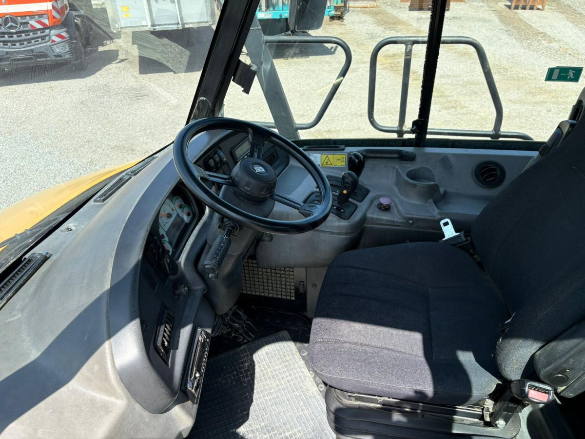Caterpillar 730 - Kiepwagen met knikbesturing: afbeelding 5 Caterpillar 730 - Kiepwagen met knikbesturing: afbeelding 5