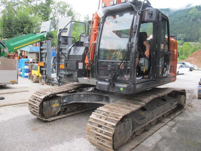 Hitachi ZX225USRLC 7 - Rupsgraafmachine: afbeelding 4 Hitachi ZX225USRLC 7 - Rupsgraafmachine: afbeelding 4