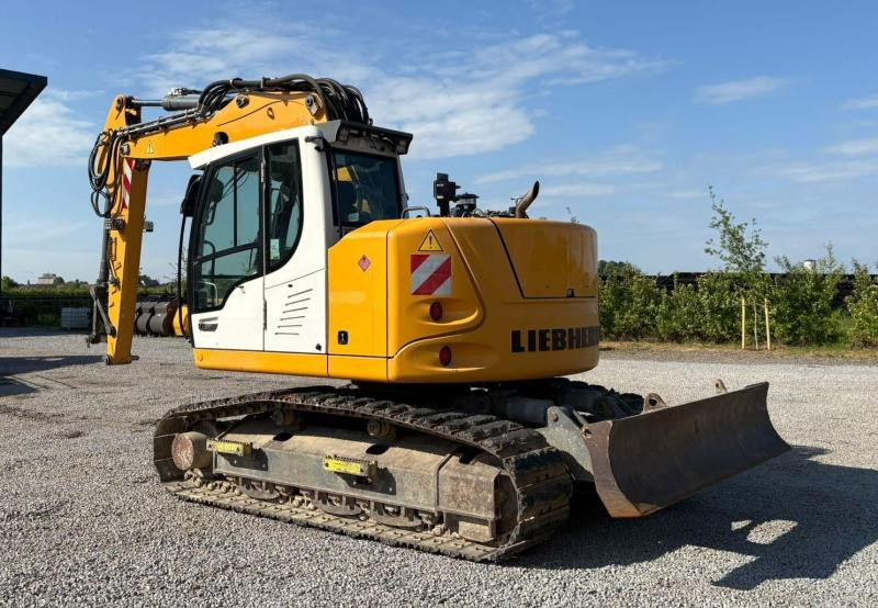 Liebherr R914 Compact Litronic - Rupsgraafmachine: afbeelding 1 Liebherr R914 Compact Litronic - Rupsgraafmachine: afbeelding 1