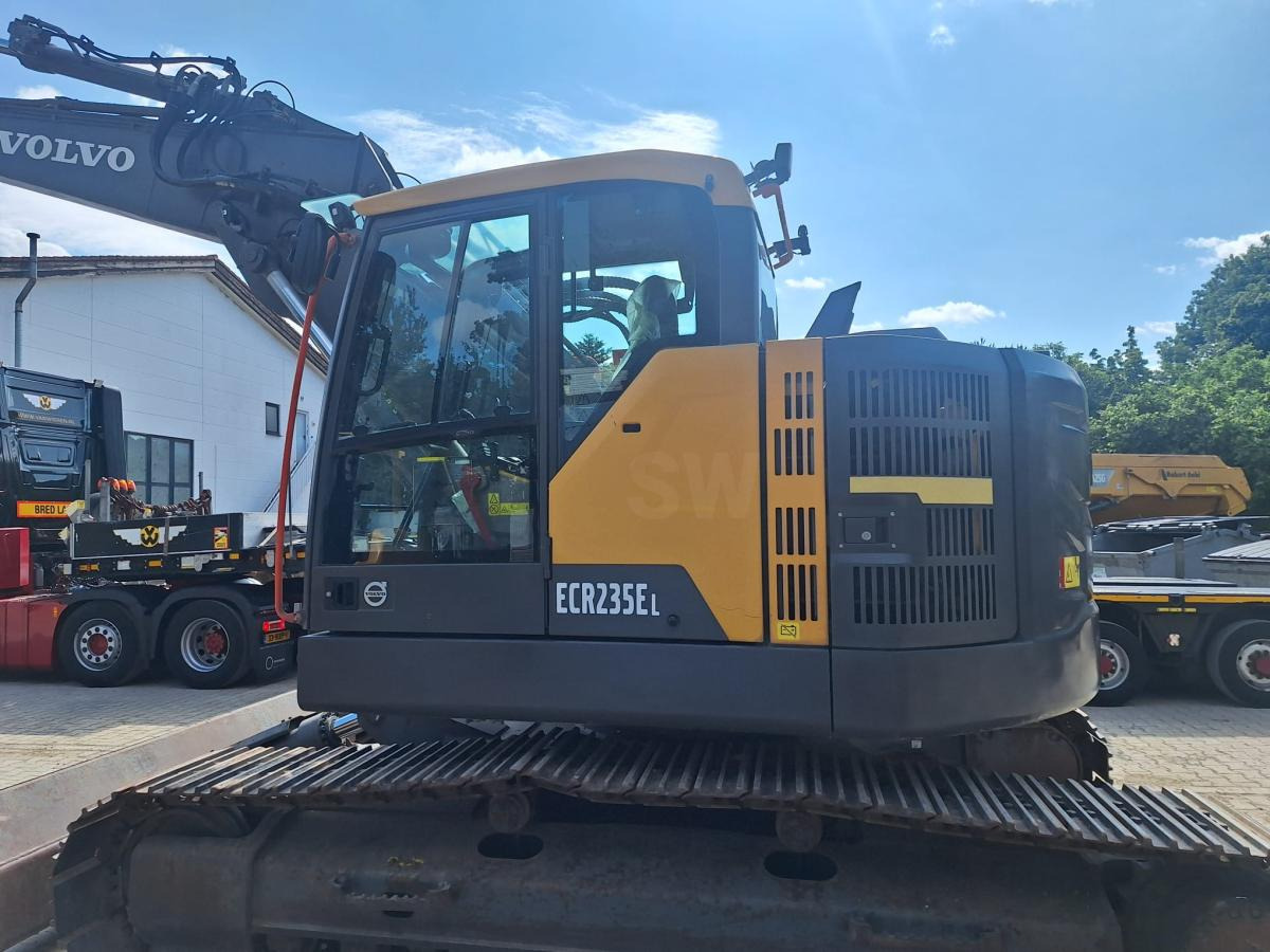 Volvo ECR235EL - Rupsgraafmachine: afbeelding 1 Volvo ECR235EL - Rupsgraafmachine: afbeelding 1