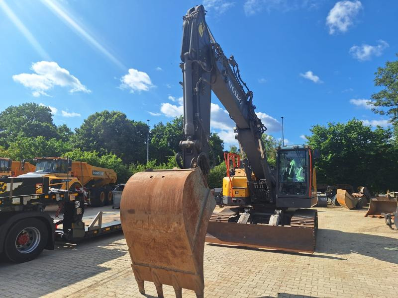Volvo ECR235EL - Rupsgraafmachine: afbeelding 4 Volvo ECR235EL - Rupsgraafmachine: afbeelding 4