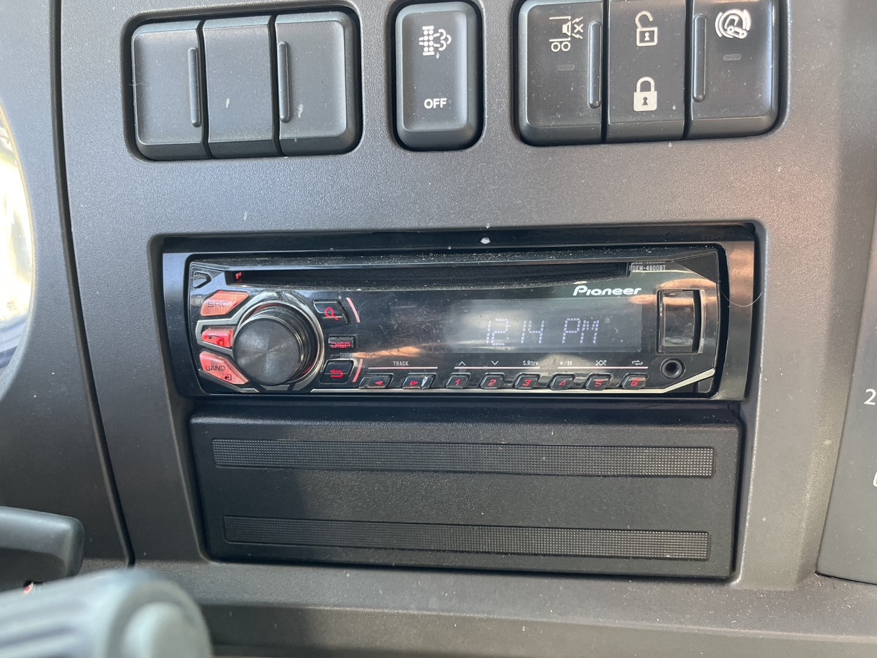 Schuifzeilen vrachtwagen DAF LF 220: afbeelding 15 Schuifzeilen vrachtwagen DAF LF 220: afbeelding 15