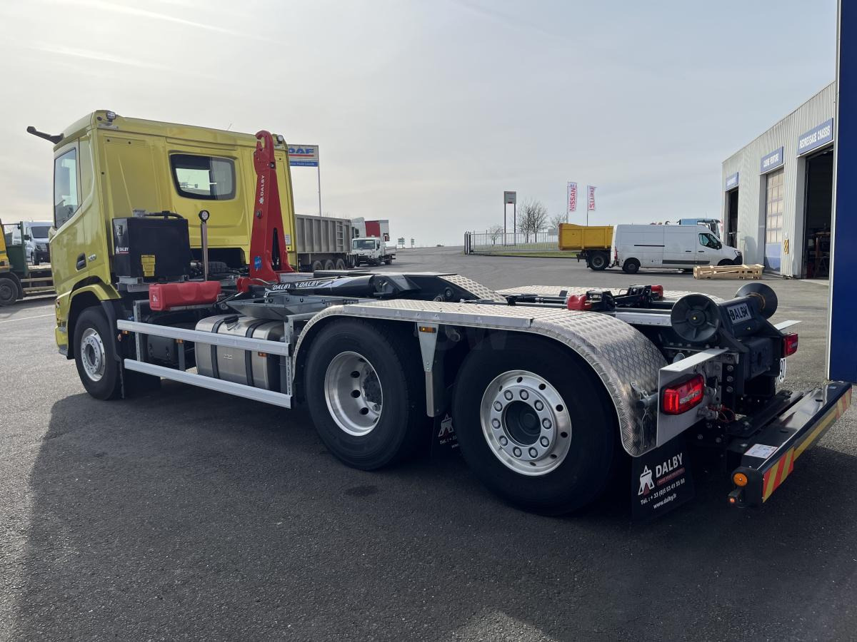 DAF XD 450 FAN - Haakarmsysteem vrachtwagen: afbeelding 5 DAF XD 450 FAN - Haakarmsysteem vrachtwagen: afbeelding 5