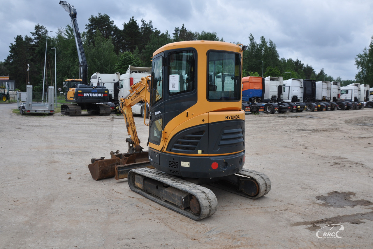 Hyundai R30Z-9AK - Minigraafmachine: afbeelding 4 Hyundai R30Z-9AK - Minigraafmachine: afbeelding 4
