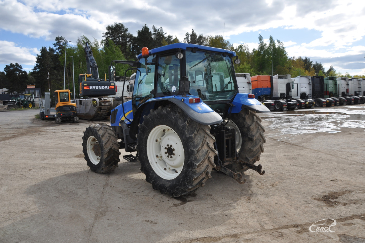New Holland T5060 - Tractor: afbeelding 4 New Holland T5060 - Tractor: afbeelding 4