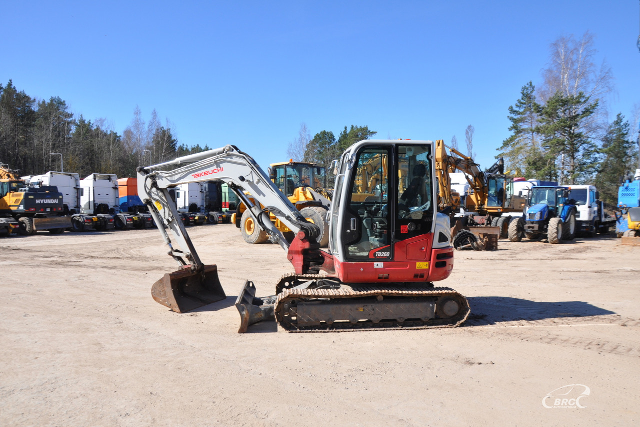 Takeuchi TB260 - Rupsgraafmachine: afbeelding 2 Takeuchi TB260 - Rupsgraafmachine: afbeelding 2