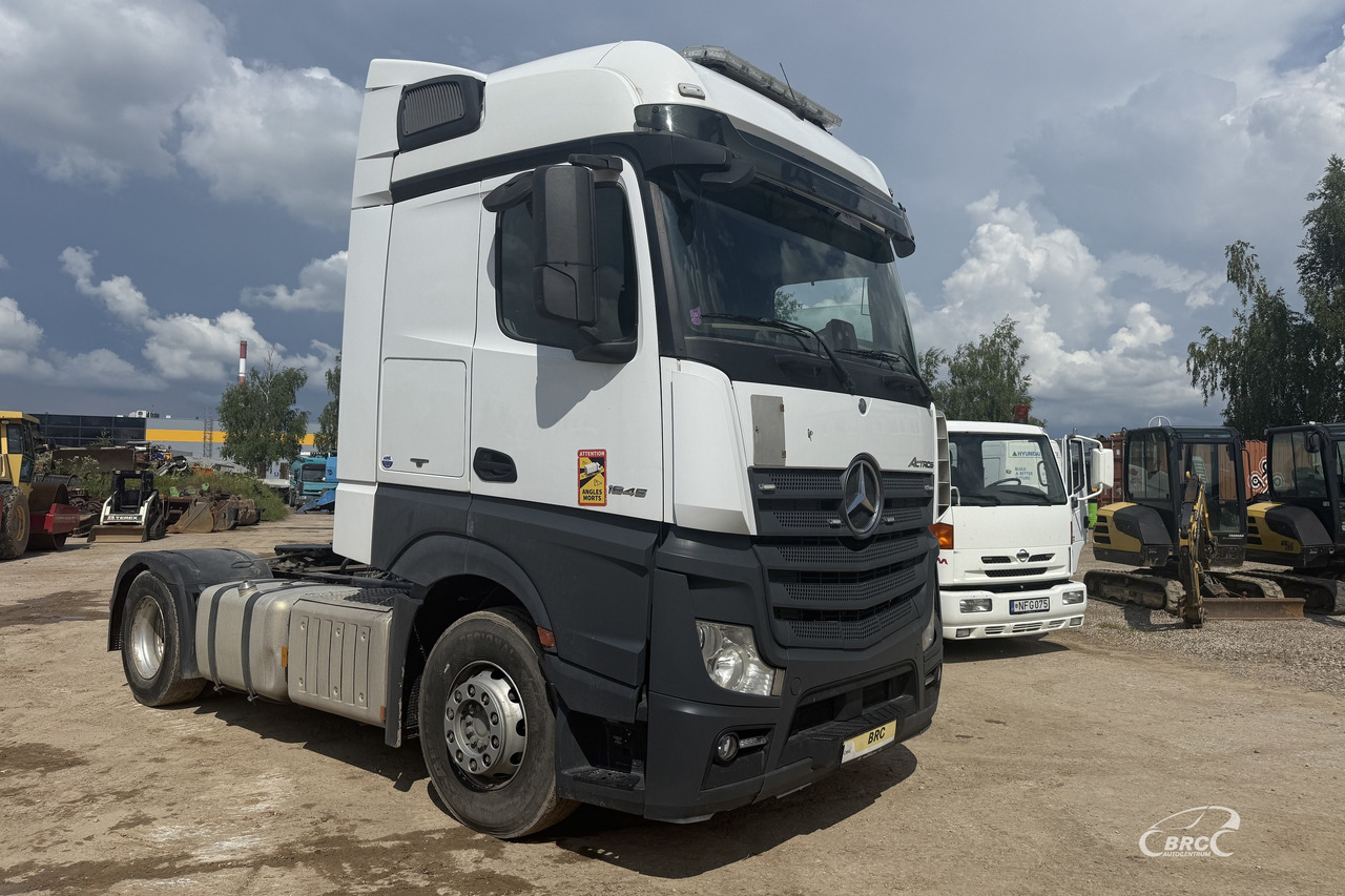 Mercedes-Benz Actros - Trekker: afbeelding 2 Mercedes-Benz Actros - Trekker: afbeelding 2