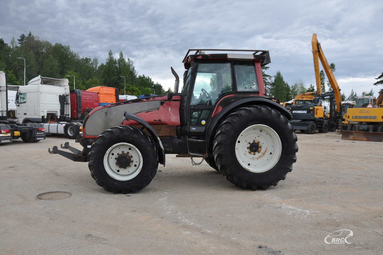 Valtra T190 - Tractor: afbeelding 4 Valtra T190 - Tractor: afbeelding 4