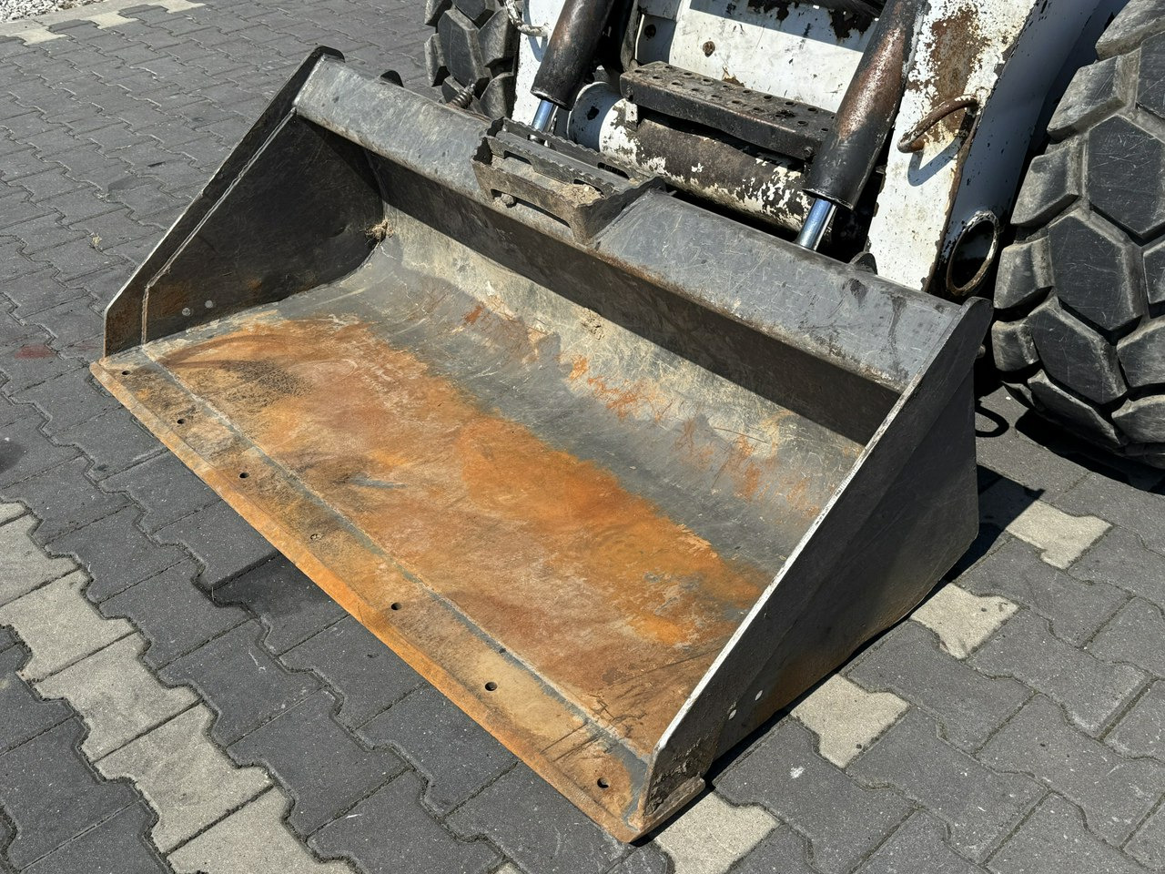 Bobcat S300 Joystick Mini Ładowarka Waga 3692kg - Schranklader: afbeelding 2 Bobcat S300 Joystick Mini Ładowarka Waga 3692kg - Schranklader: afbeelding 2