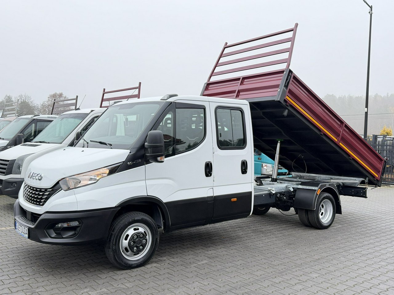 Iveco Daily 35C16 V - Kipper bestelwagen: afbeelding 1 Iveco Daily 35C16 V - Kipper bestelwagen: afbeelding 1