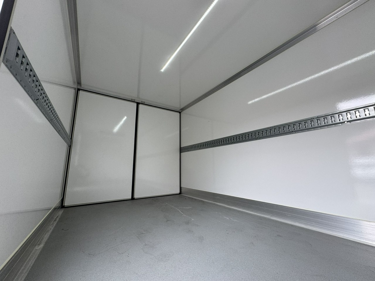 Koelwagen Iveco Daily 35S16 V: afbeelding 18