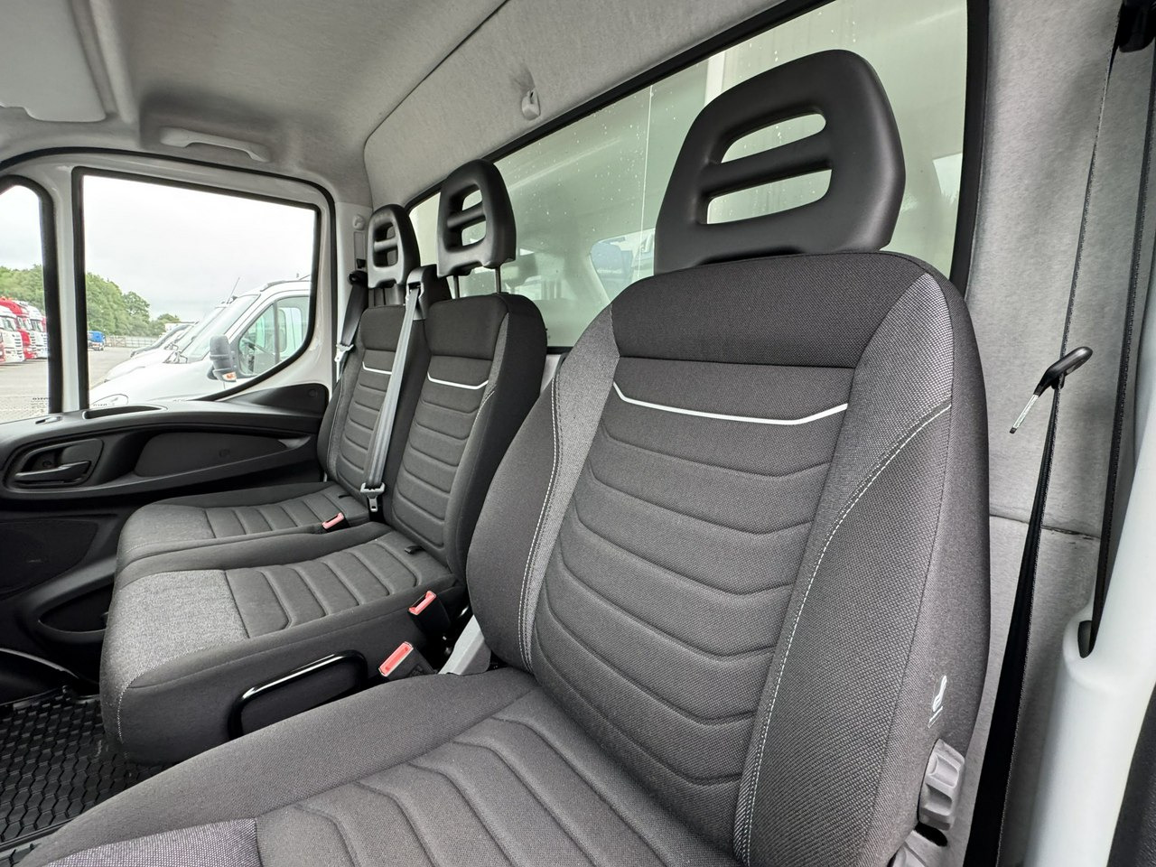 Koelwagen Iveco Daily 35S16 V: afbeelding 35