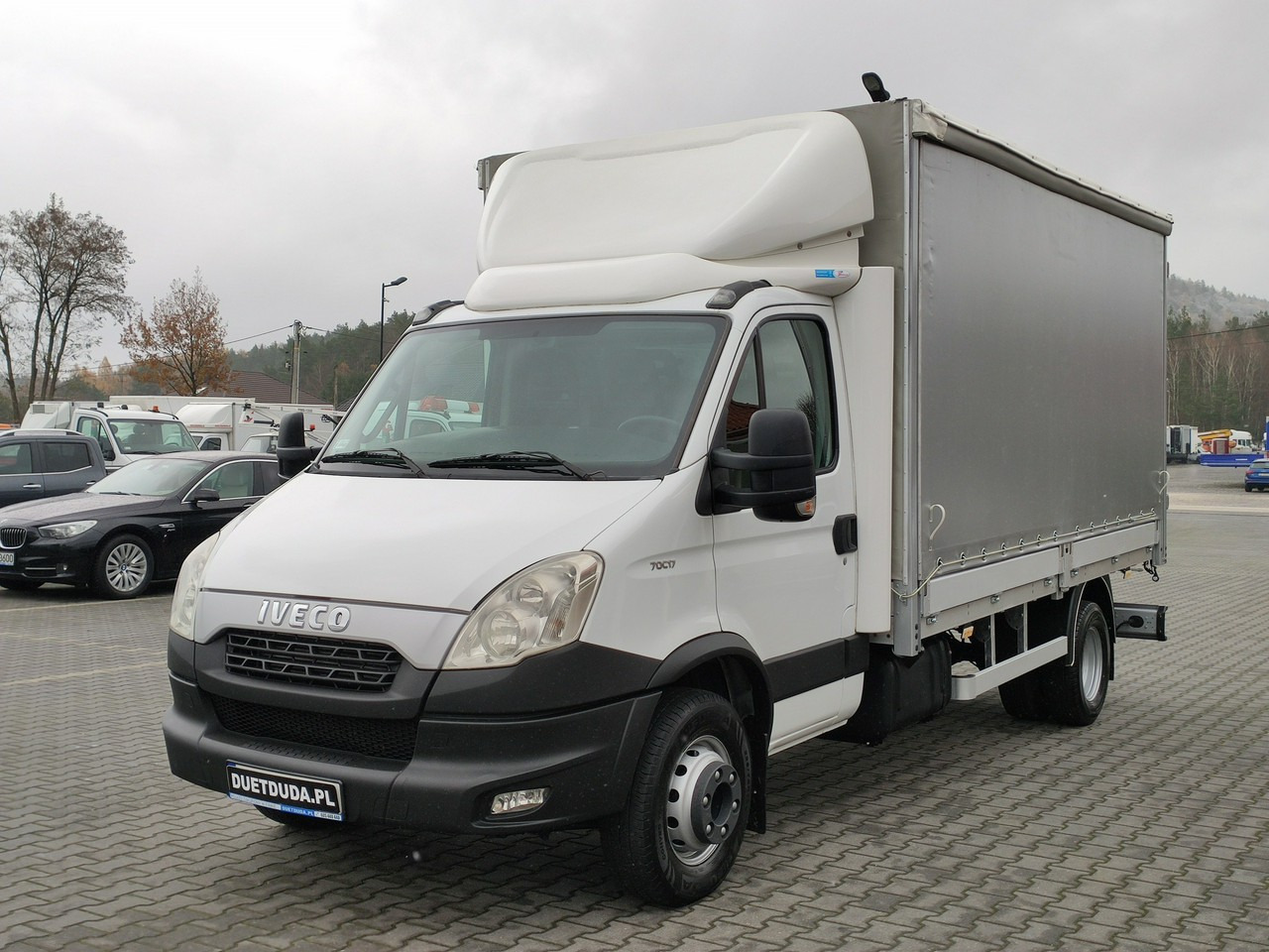 Iveco Daily 70C18 V H - Schuifzeilen bestelwagen: afbeelding 4 Iveco Daily 70C18 V H - Schuifzeilen bestelwagen: afbeelding 4