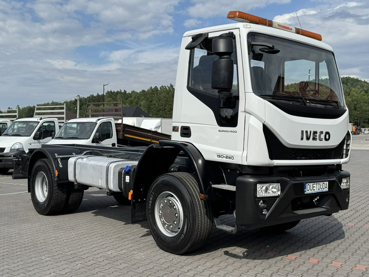 Iveco Eurocargo 150-280 Rama 550cm Napęd 4x4 Reduktor + Blokady - Chassis vrachtwagen: afbeelding 2 Iveco Eurocargo 150-280 Rama 550cm Napęd 4x4 Reduktor + Blokady - Chassis vrachtwagen: afbeelding 2