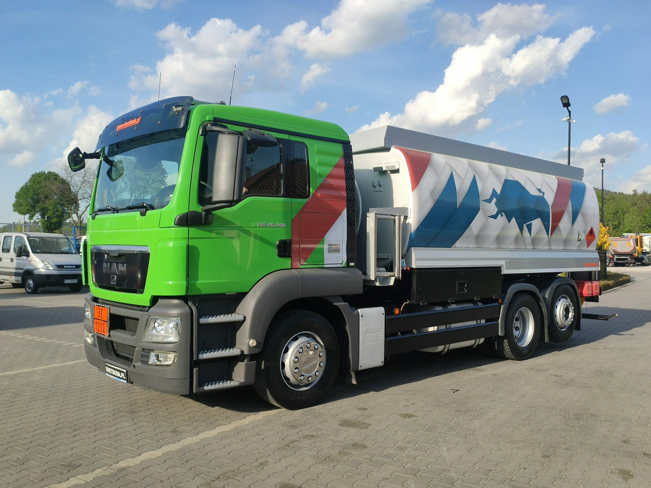 MAN TGA 26.400 Autocysterna z Dystrybucją Ważne TDT - Tankwagen: afbeelding 4 MAN TGA 26.400 Autocysterna z Dystrybucją Ważne TDT - Tankwagen: afbeelding 4