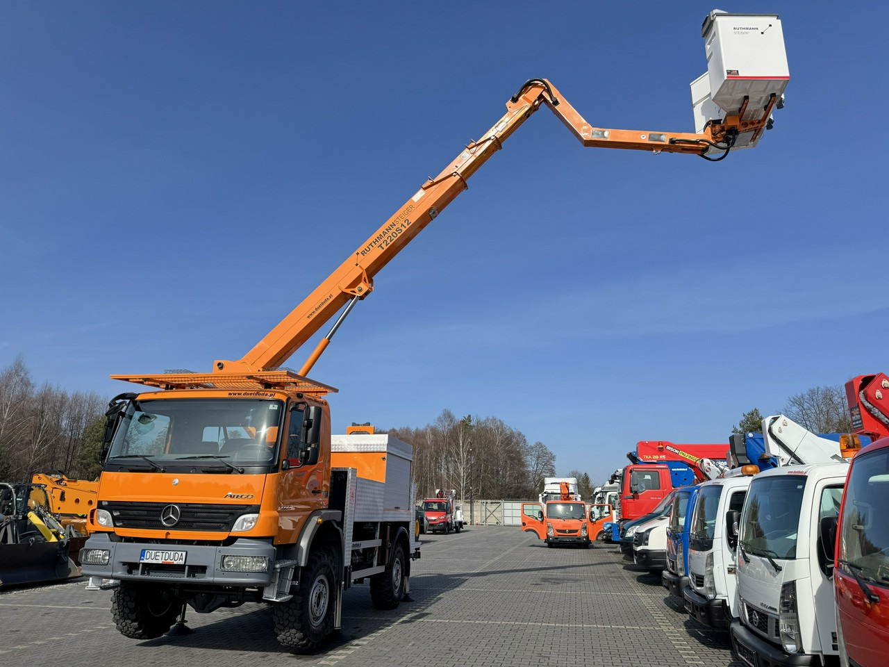 Mercedes Atego 1324 4x4 Zwyżka RUTHMANN STEIGER T220S12 Podnośnik Koszowy - Vrachtwagen hoogwerker: afbeelding 1 Mercedes Atego 1324 4x4 Zwyżka RUTHMANN STEIGER T220S12 Podnośnik Koszowy - Vrachtwagen hoogwerker: afbeelding 1