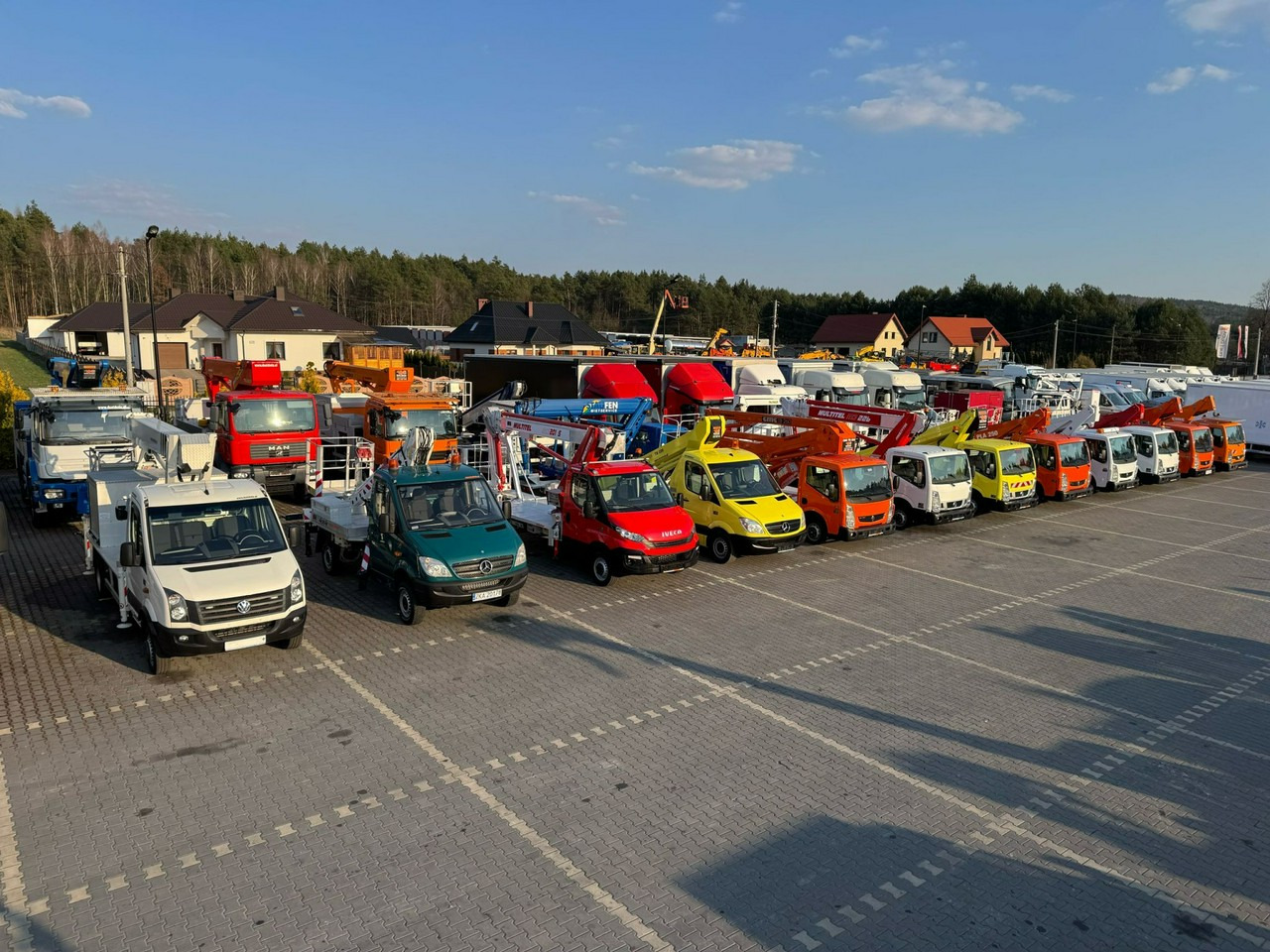 Nissan Cabstar - Vrachtwagen hoogwerker: afbeelding 4 Nissan Cabstar - Vrachtwagen hoogwerker: afbeelding 4