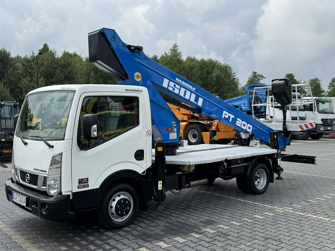 Nissan Cabstar - Vrachtwagen hoogwerker: afbeelding 3 Nissan Cabstar - Vrachtwagen hoogwerker: afbeelding 3