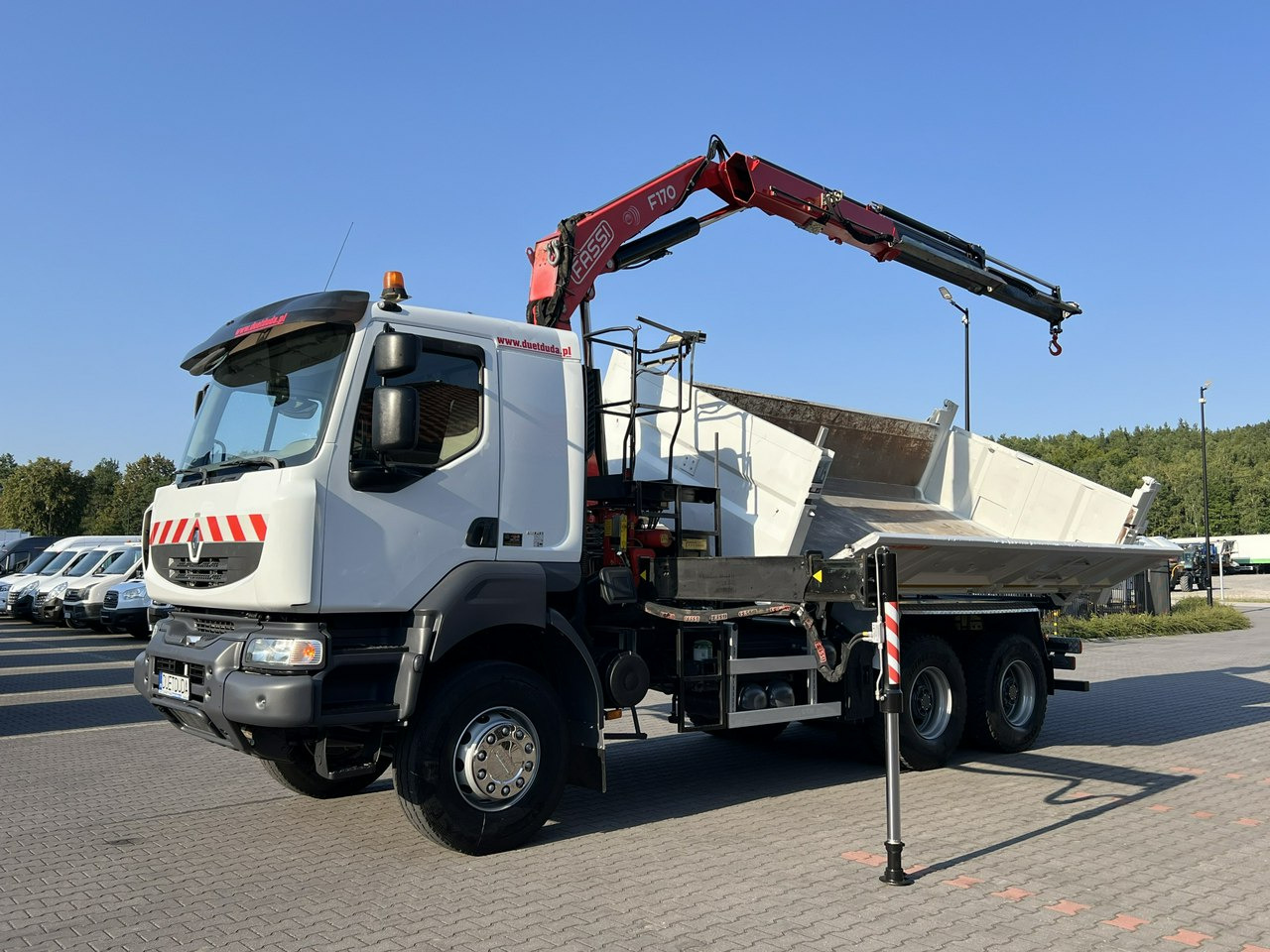 Renault Kerax 26.390 6x4 Mocny HDS FASSI F170 Sterowanie Radiowe - Kipper vrachtwagen, Kraanwagen: afbeelding 3 Renault Kerax 26.390 6x4 Mocny HDS FASSI F170 Sterowanie Radiowe - Kipper vrachtwagen, Kraanwagen: afbeelding 3