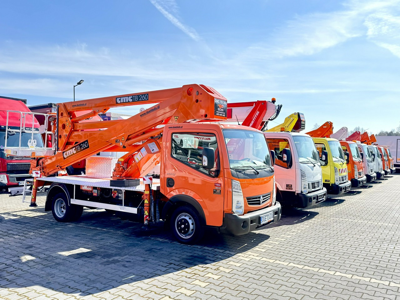 Renault Maxity - Vrachtwagen hoogwerker: afbeelding 1 Renault Maxity - Vrachtwagen hoogwerker: afbeelding 1