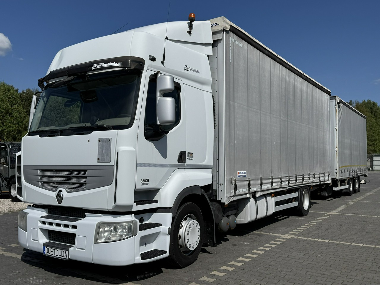 Renault Premium 380 DXi Euro 5 Firana 19 Palet Dach Zsuwany 18ton DMC - Schuifzeilen vrachtwagen: afbeelding 5 Renault Premium 380 DXi Euro 5 Firana 19 Palet Dach Zsuwany 18ton DMC - Schuifzeilen vrachtwagen: afbeelding 5