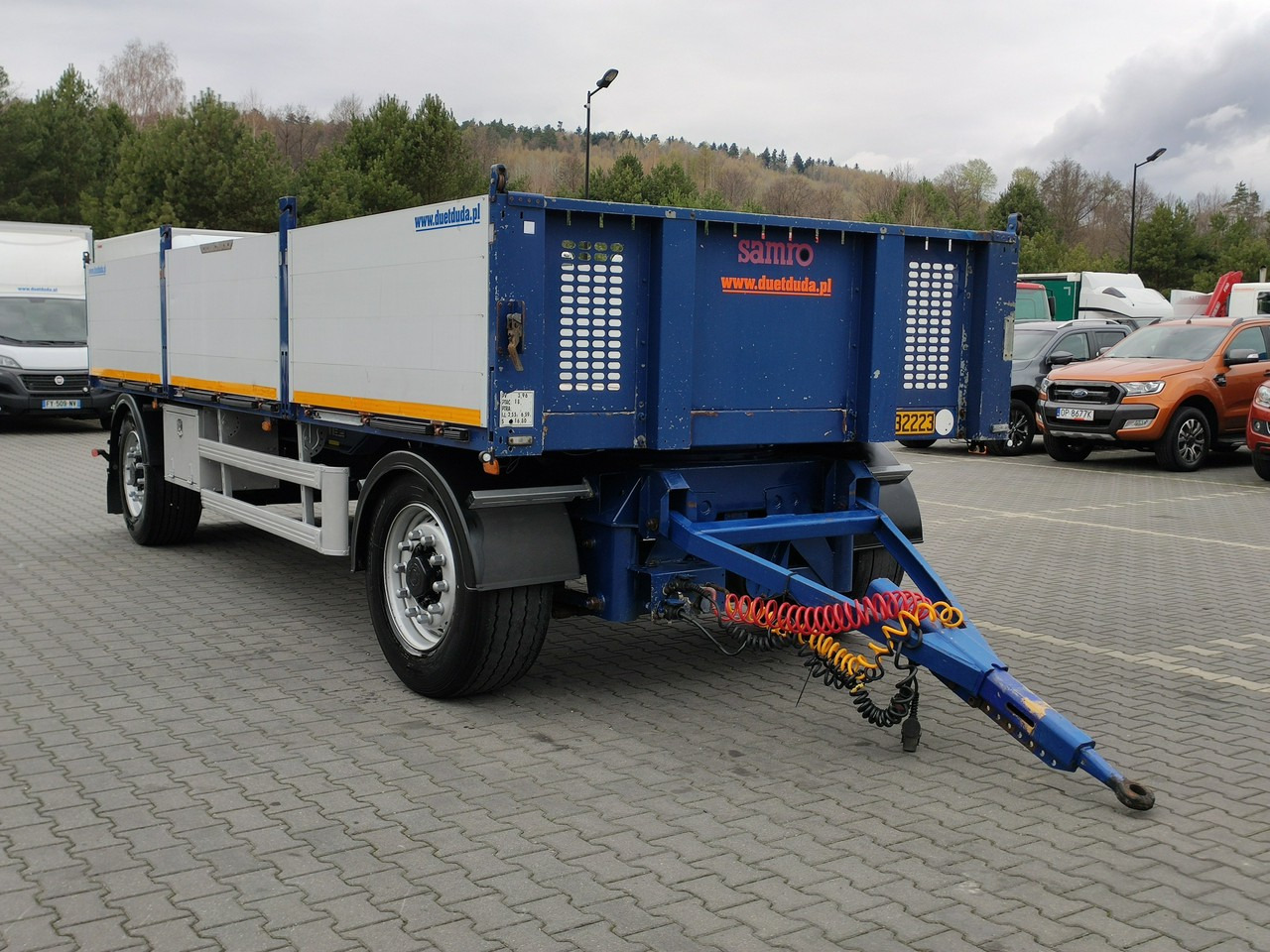 Samro Ciężarowa 2-osiowa na poduszkach - Open/ Plateau aanhangwagen: afbeelding 4 Samro Ciężarowa 2-osiowa na poduszkach - Open/ Plateau aanhangwagen: afbeelding 4