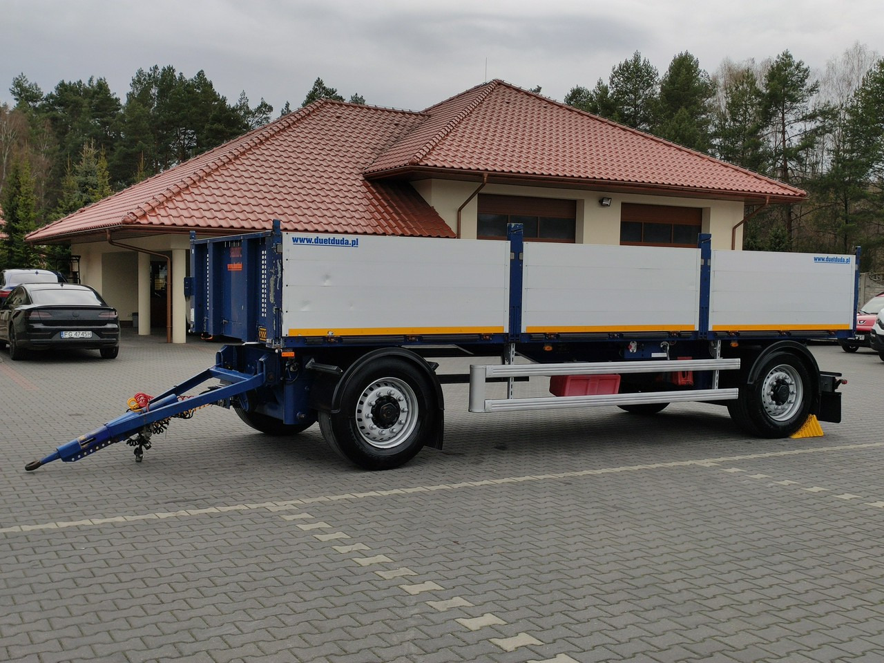 Samro Ciężarowa 2-osiowa na poduszkach - Open/ Plateau aanhangwagen: afbeelding 3 Samro Ciężarowa 2-osiowa na poduszkach - Open/ Plateau aanhangwagen: afbeelding 3