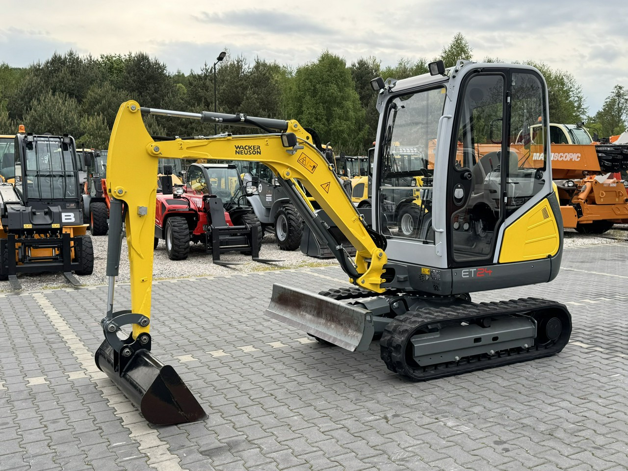 Wacker Neuson ET 24 Mało Używana Przepracowane tylko 800mth - Minigraafmachine: afbeelding 2 Wacker Neuson ET 24 Mało Używana Przepracowane tylko 800mth - Minigraafmachine: afbeelding 2