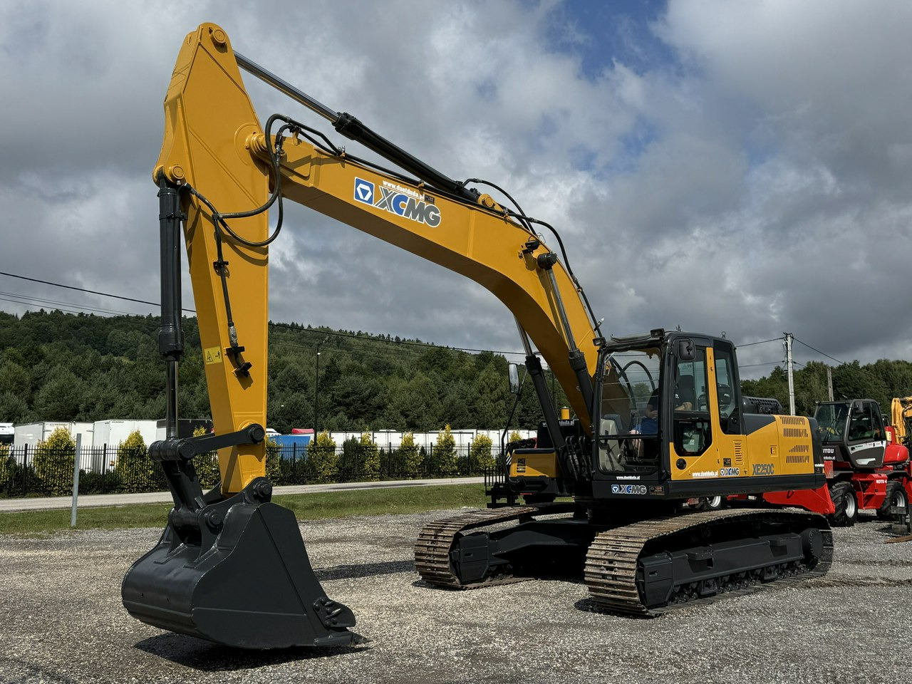 XCMG XE 250C 25ton Bez DPF i Adblue Stan Jak Nowy Dostępny od Ręki - Rupsgraafmachine: afbeelding 3 XCMG XE 250C 25ton Bez DPF i Adblue Stan Jak Nowy Dostępny od Ręki - Rupsgraafmachine: afbeelding 3