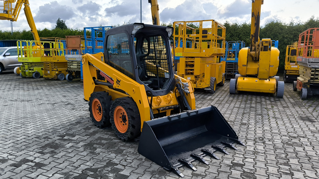 BOBCAT S450 - Schranklader: afbeelding 1 BOBCAT S450 - Schranklader: afbeelding 1