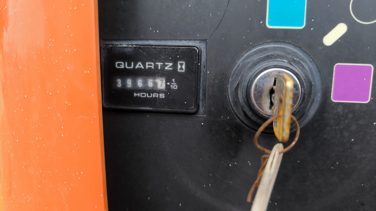 Knikarmhoogwerker JLG 450 AJ: afbeelding 8