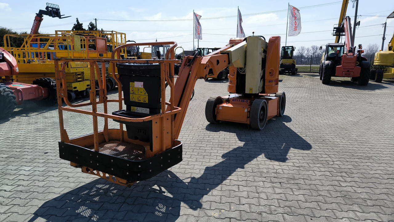 Knikarmhoogwerker JLG E 300 AJP: afbeelding 7