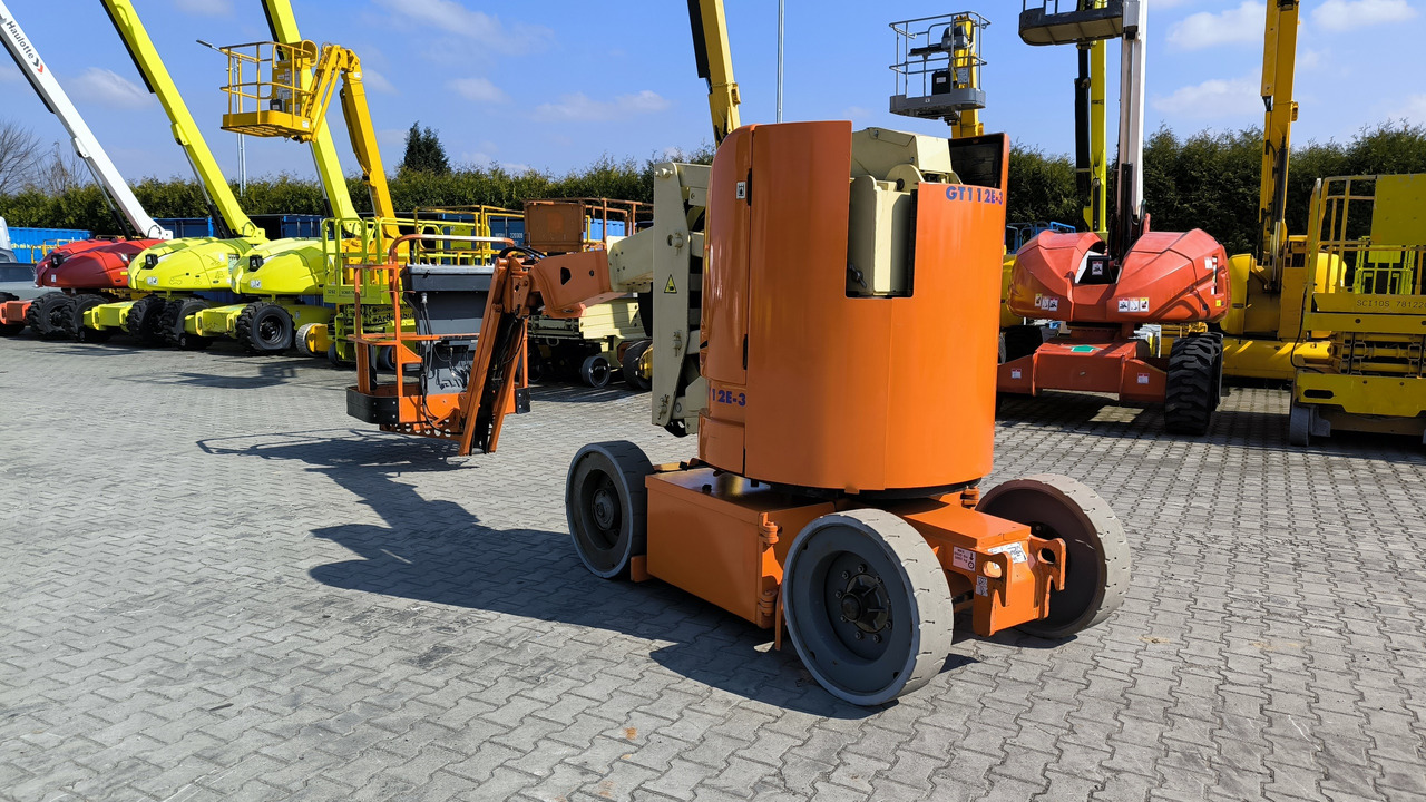 JLG E 300 AJP - Knikarmhoogwerker: afbeelding 1 JLG E 300 AJP - Knikarmhoogwerker: afbeelding 1