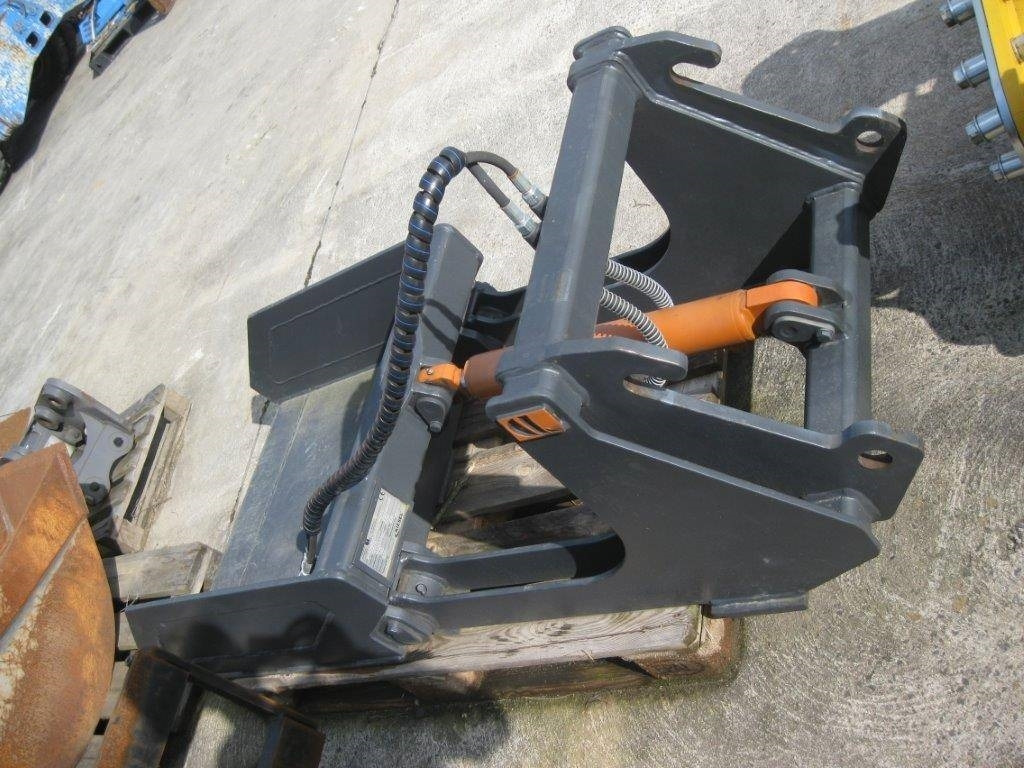 GiANT Bandreinigungsschaufel SWE 800MM 160L - Bak voor Bouwmachine: afbeelding 2 GiANT Bandreinigungsschaufel SWE 800MM 160L - Bak voor Bouwmachine: afbeelding 2