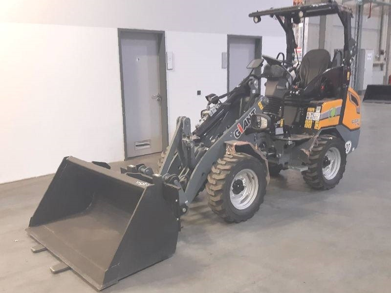 Giant G 2200 E X-Tra Elektro / electric - Schranklader: afbeelding 2 Giant G 2200 E X-Tra Elektro / electric - Schranklader: afbeelding 2