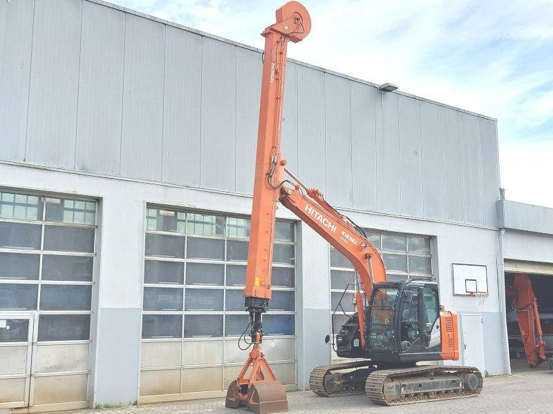 Hitachi ZX 135 US-6 Teledipper - Rupsgraafmachine: afbeelding 2 Hitachi ZX 135 US-6 Teledipper - Rupsgraafmachine: afbeelding 2