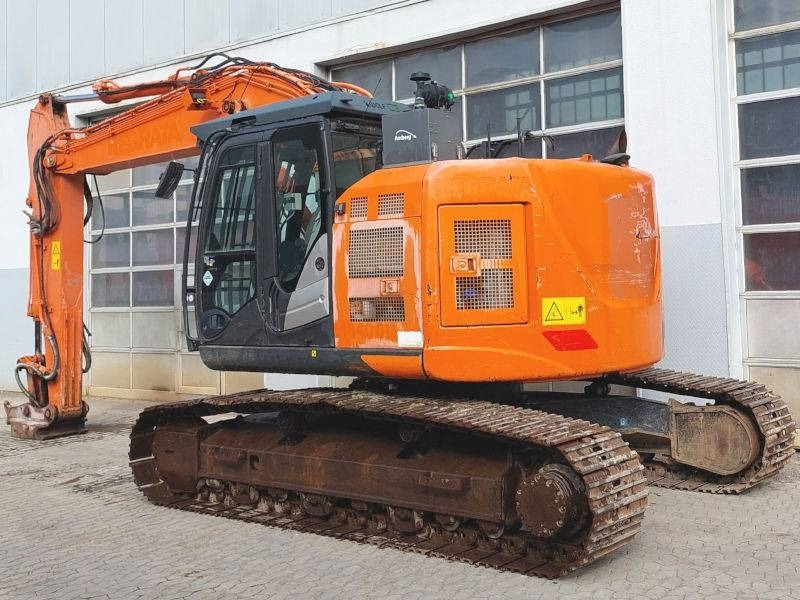 Hitachi ZX 225 US LC-6 - Rupsgraafmachine: afbeelding 3 Hitachi ZX 225 US LC-6 - Rupsgraafmachine: afbeelding 3