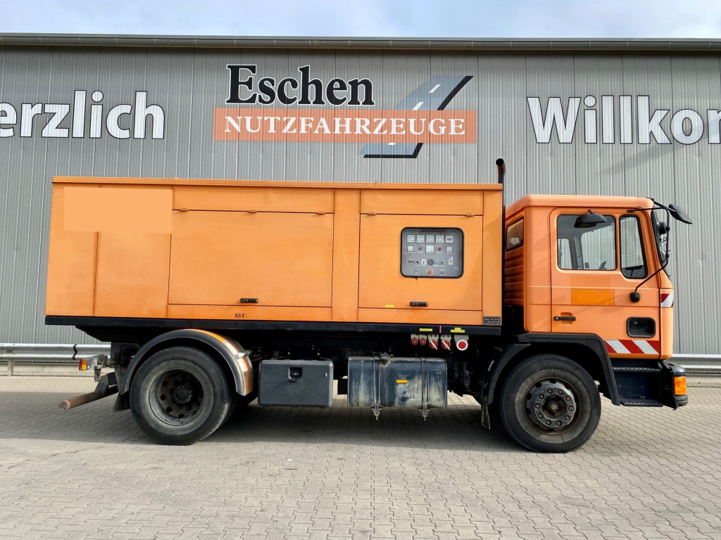 Gemeentelijke machine/ Speciaal MAN 18.272 / Stromaggregat: afbeelding 6