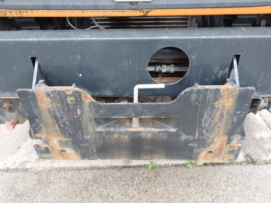 MAN LE 8.220 4x4 / Kran - Kipper vrachtwagen, Kraanwagen: afbeelding 2 MAN LE 8.220 4x4 / Kran - Kipper vrachtwagen, Kraanwagen: afbeelding 2