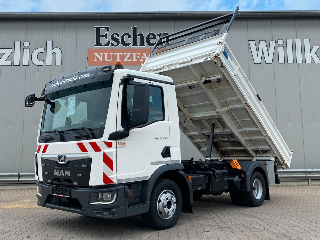 MAN TGL 12.250 | MEILLER*3x Sitze*Navi*2x AHK*Blatt - Kipper vrachtwagen: afbeelding 2 MAN TGL 12.250 | MEILLER*3x Sitze*Navi*2x AHK*Blatt - Kipper vrachtwagen: afbeelding 2