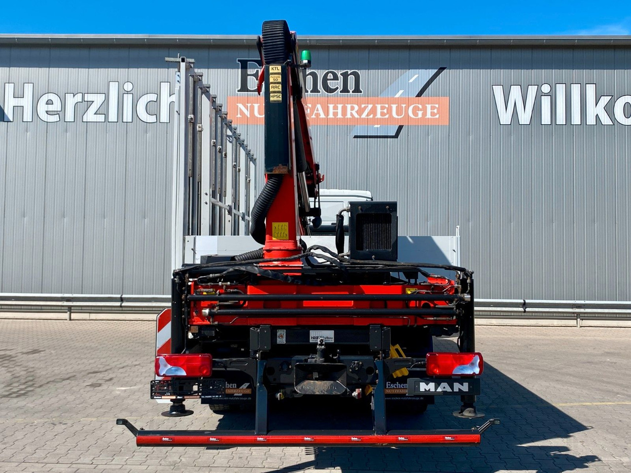 MAN TGM 18.290| Glas/HEGLA*PK12002*Funk*3x Sitze*AHK - Vrachtwagen met open laadbak, Kraanwagen: afbeelding 5 MAN TGM 18.290| Glas/HEGLA*PK12002*Funk*3x Sitze*AHK - Vrachtwagen met open laadbak, Kraanwagen: afbeelding 5