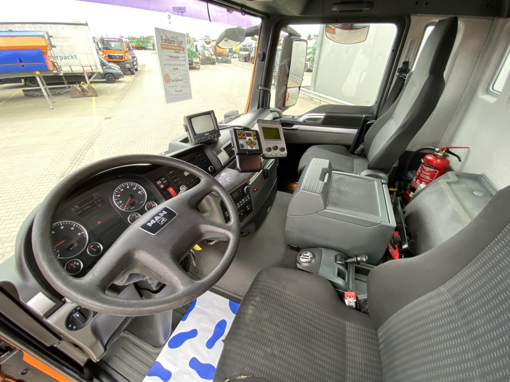 MAN TGS 18.320 4x4 BL / Kran - Kipper vrachtwagen, Kraanwagen: afbeelding 3 MAN TGS 18.320 4x4 BL / Kran - Kipper vrachtwagen, Kraanwagen: afbeelding 3