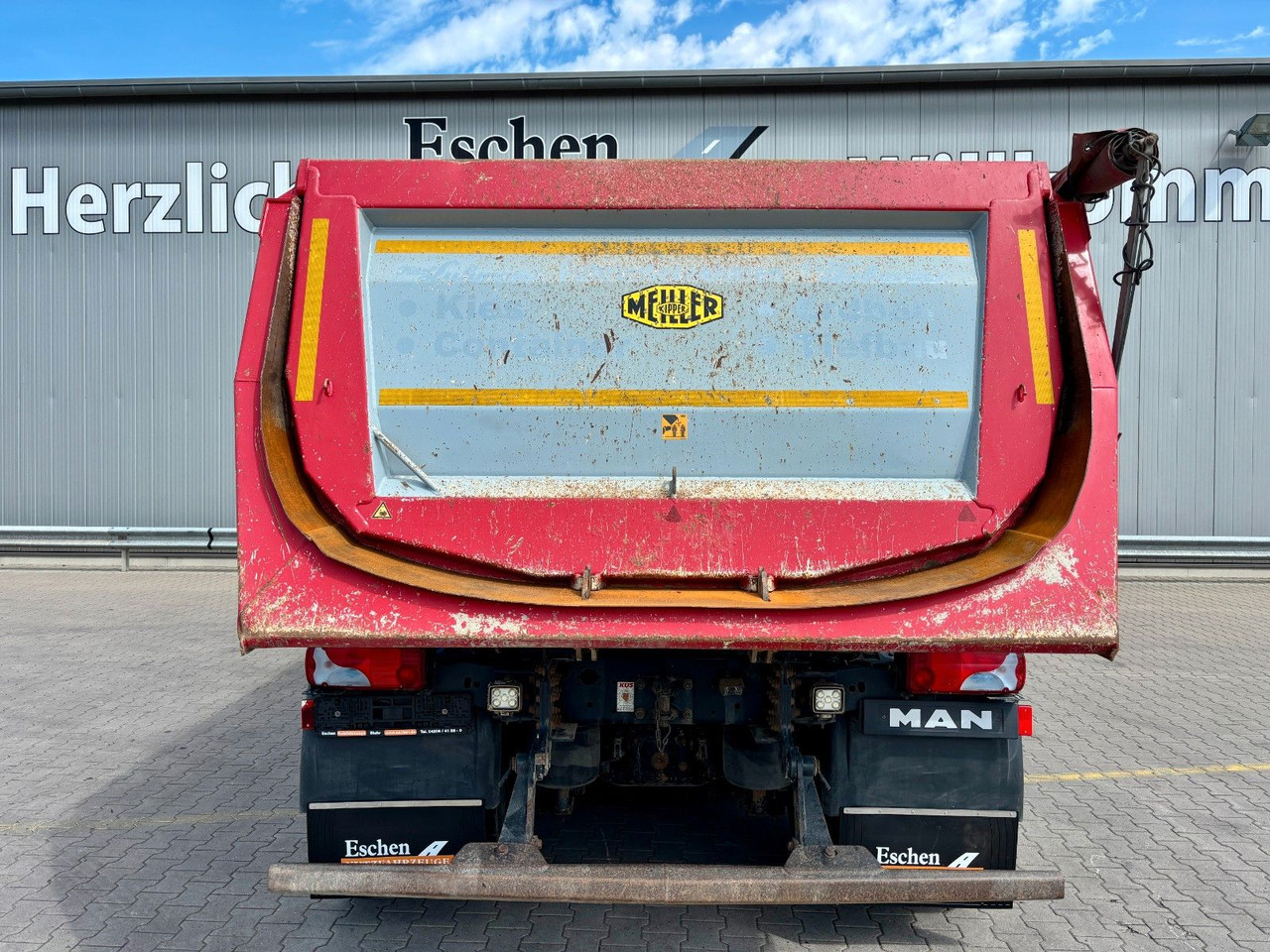 MAN TGS 35.420 8x4 BL | MEILLER*Rollplane*Navi*Klima - Portaalarmsysteem vrachtwagen: afbeelding 5 MAN TGS 35.420 8x4 BL | MEILLER*Rollplane*Navi*Klima - Portaalarmsysteem vrachtwagen: afbeelding 5