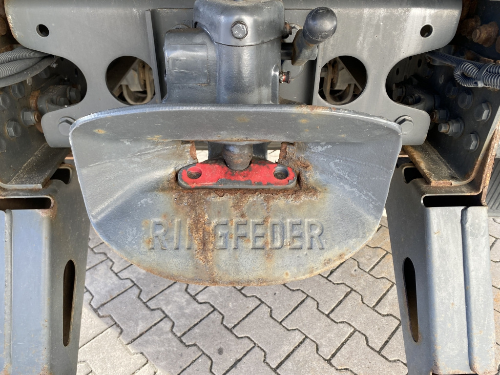 Mercedes-Benz 1832 4x2 / Fassi Kran - Kipper vrachtwagen, Kraanwagen: afbeelding 2 Mercedes-Benz 1832 4x2 / Fassi Kran - Kipper vrachtwagen, Kraanwagen: afbeelding 2