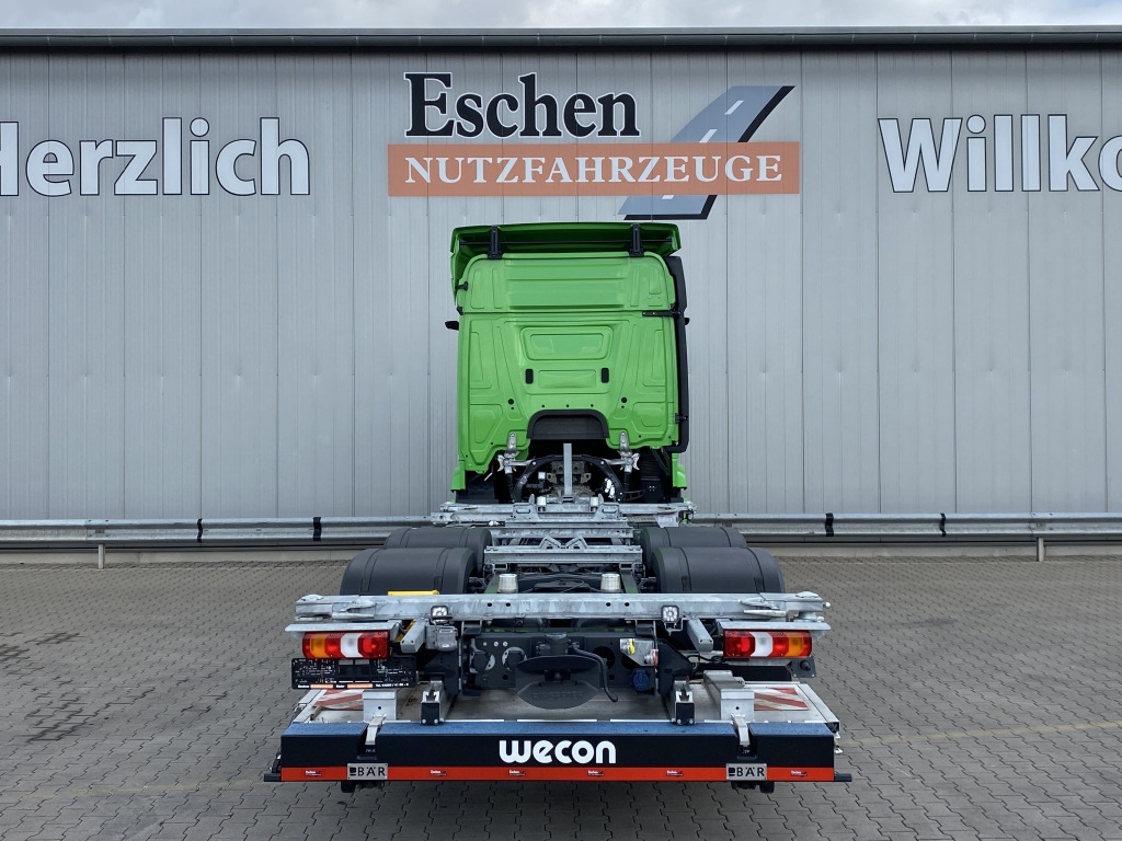 Mercedes-Benz 2542 LL 6x2 Actros 5 / BÄR-LBW - Containertransporter/ Wissellaadbak vrachtwagen: afbeelding 4 Mercedes-Benz 2542 LL 6x2 Actros 5 / BÄR-LBW - Containertransporter/ Wissellaadbak vrachtwagen: afbeelding 4