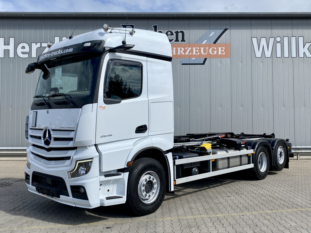Mercedes-Benz 2545 L 6x2 Actros MP5 - Haakarmsysteem vrachtwagen: afbeelding 2 Mercedes-Benz 2545 L 6x2 Actros MP5 - Haakarmsysteem vrachtwagen: afbeelding 2