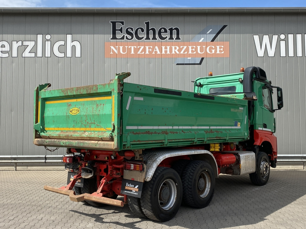 Kipper vrachtwagen Mercedes-Benz 2652 K Arocs 6x4: afbeelding 6